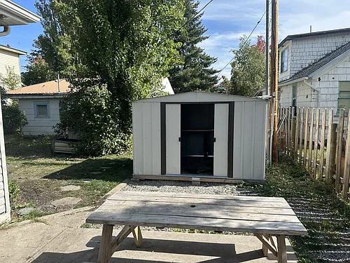 626 1/2 7th Ave W #1 Photo 1