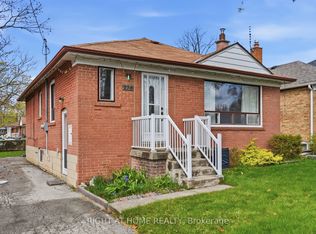 258 Beta St, Toronto, ON M8W 4J1