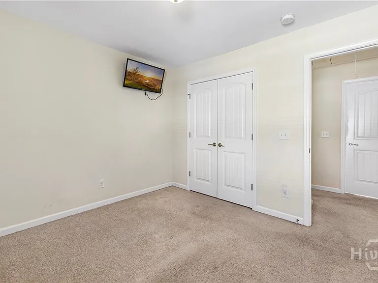 116 Ventura Pl — Photo 24