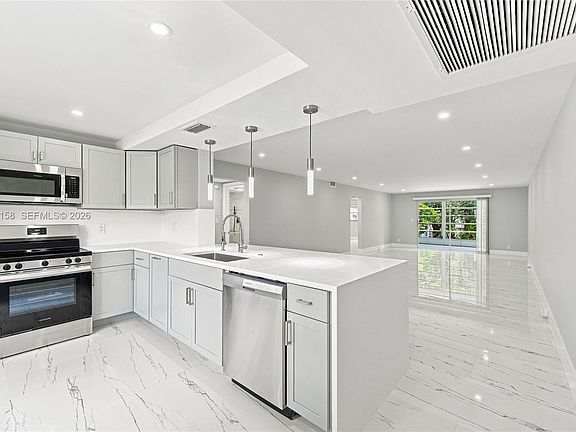 2nd image of 3304 Aruba Way APT A2