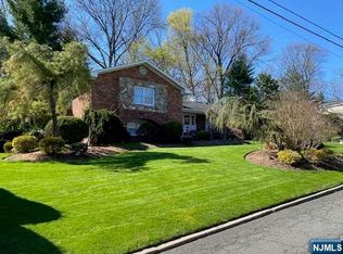 70 Ann Ter, Park Ridge, NJ 07656