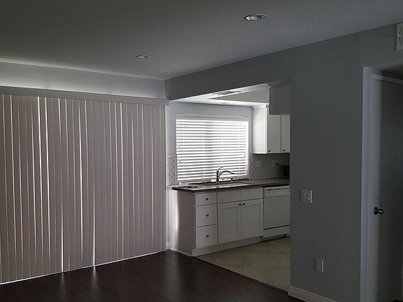 5th image of 3007 E Via Siena
