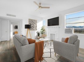 Sunset Heights - 712 Prospect St