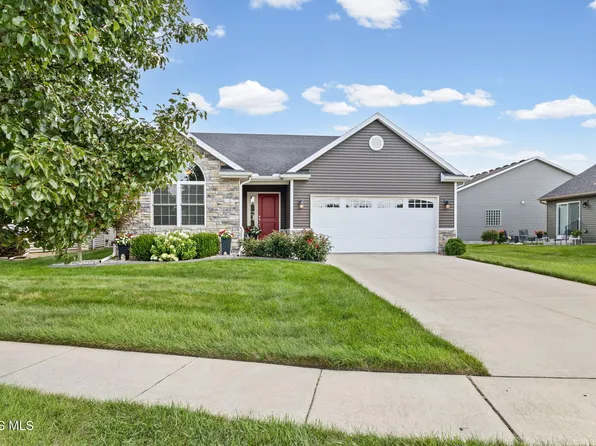 824 Meadowland Trl, Toledo, OH 43615