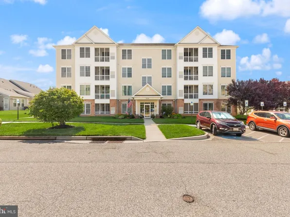 1818 Selvin Dr Unit 301, Abingdon, MD 21015