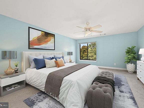 5th image of 1 Southerly Ct APT 605