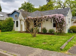 144 W K St, Springfield, OR 97477