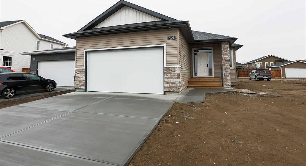 509 SE Riverhills Way W, Lethbridge, AB T1K 8H7 MLS A2105383 Zillow
