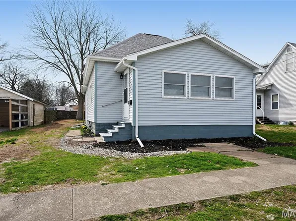 839 S Jackson St, Litchfield, IL 62056