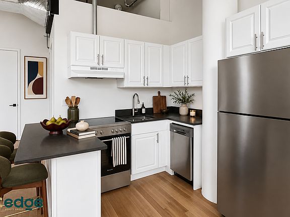 3rd image of 210 Cook St APT 209