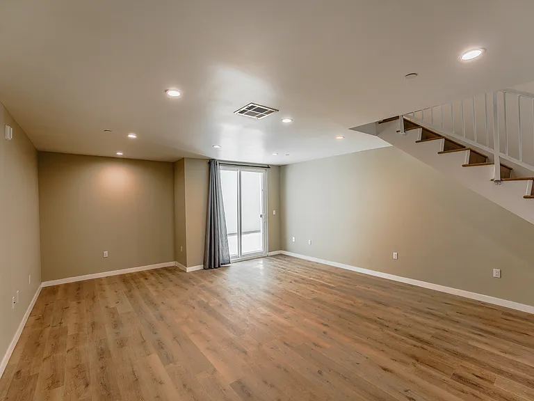 8837 Burnet Ave #102 — Photo 19