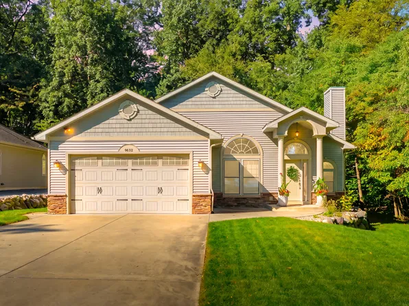 9632 Woodlawn Dr, Portage, MI 49002