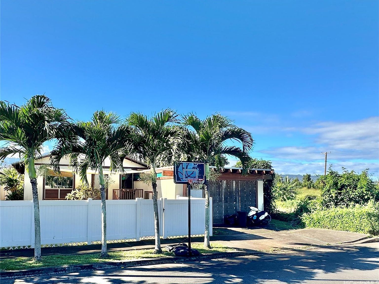 66465 Kilioe Pl, Haleiwa, HI 96712 MLS 202400483 Zillow