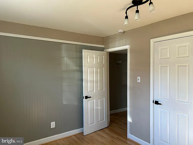 15006 Nebraska Ln — Photo 28