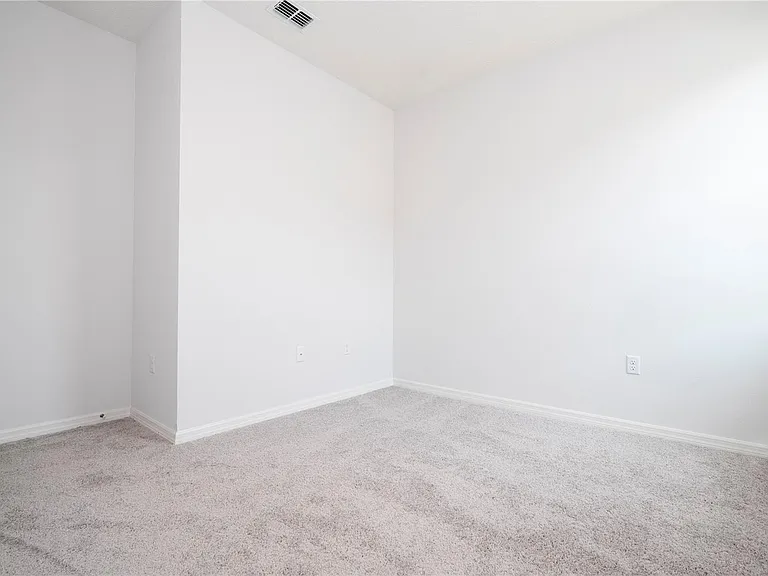 833 Colville Dr — Photo 54