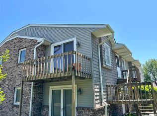 2418 E 51st St APT C, Davenport, IA 52807
