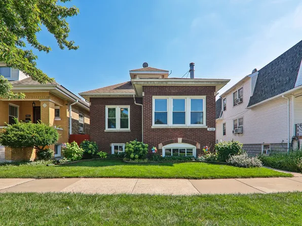 5633 W Cornelia Ave, Chicago, IL 60634