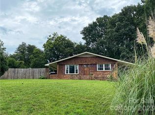 1127 W State Highway 150, Lincolnton, NC 28092