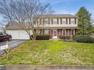 15608 Wapello Way, Derwood, MD 20855
