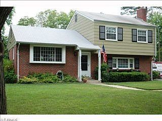 1st image of 9303 Minna Dr