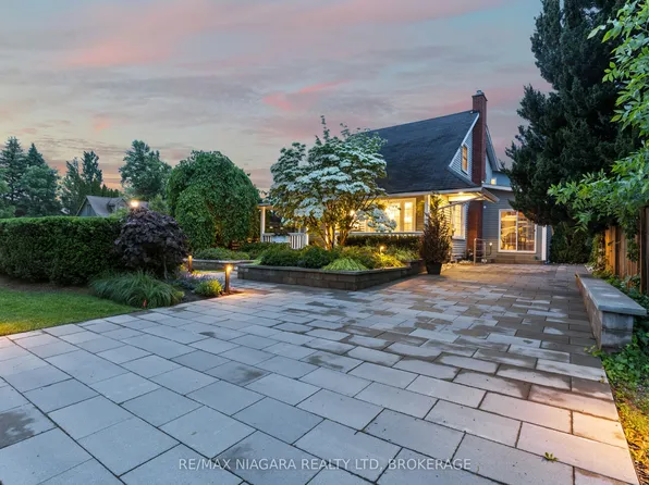 202 Anne St, Niagara On The Lake, ON L0S 1J0