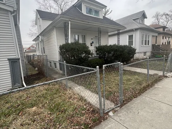 10112 S Yale Ave, Chicago, IL 60628