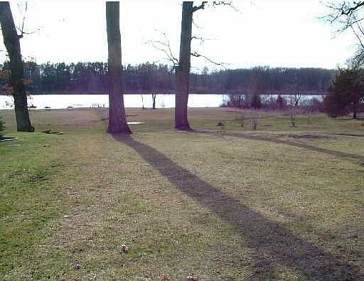 1st image of 196 Ellsworth Lake Dr