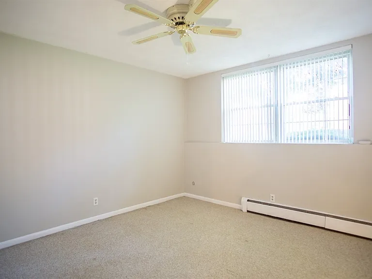 3 Tara Dr #4 — Photo 14