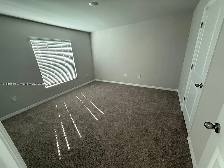 3051 NW Beechwood Cir — Photo 9