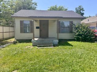 525 W Hammond St, Fort Worth, TX 76115