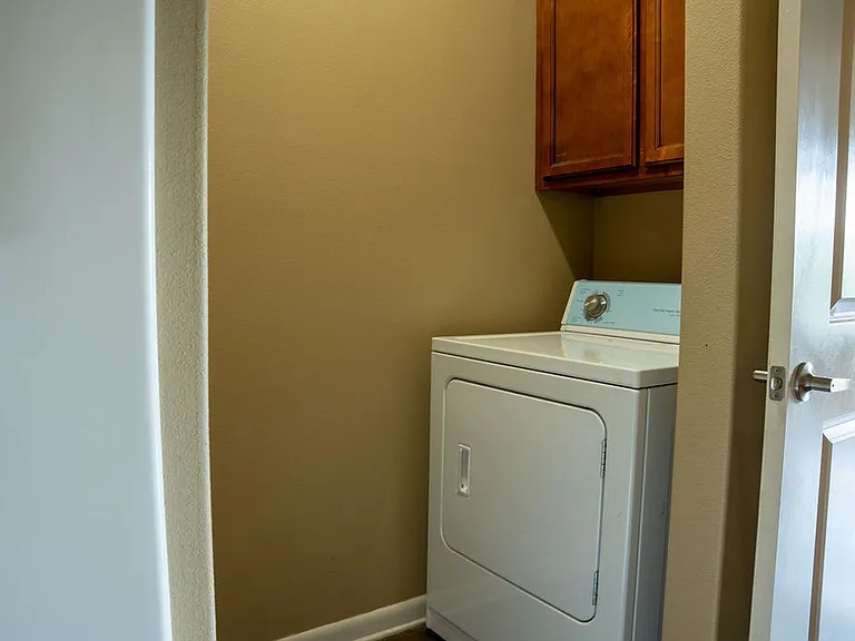 2400 MARKET PLAZA DRIVE — Photo 14