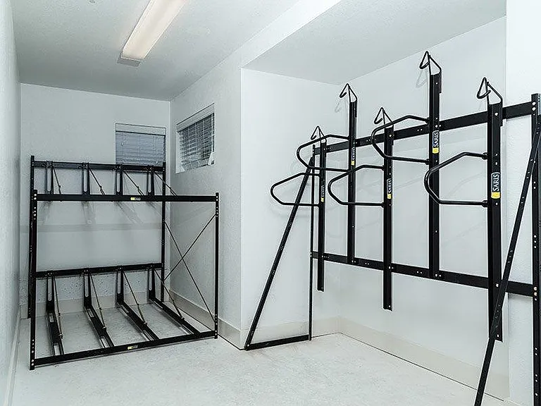Arista Flats — Photo 14