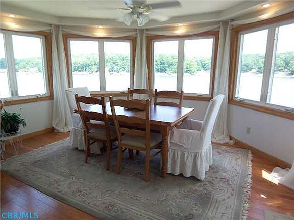 5th image of 529 Baldwin Heights Cir