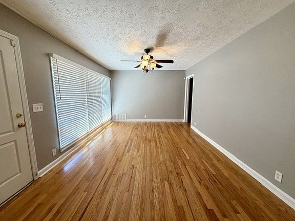 2nd image of 713 Turner Rd