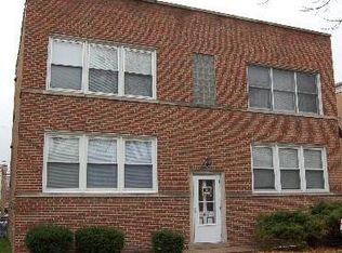 8947 Bronx Ave APT 2, Skokie, IL 60077