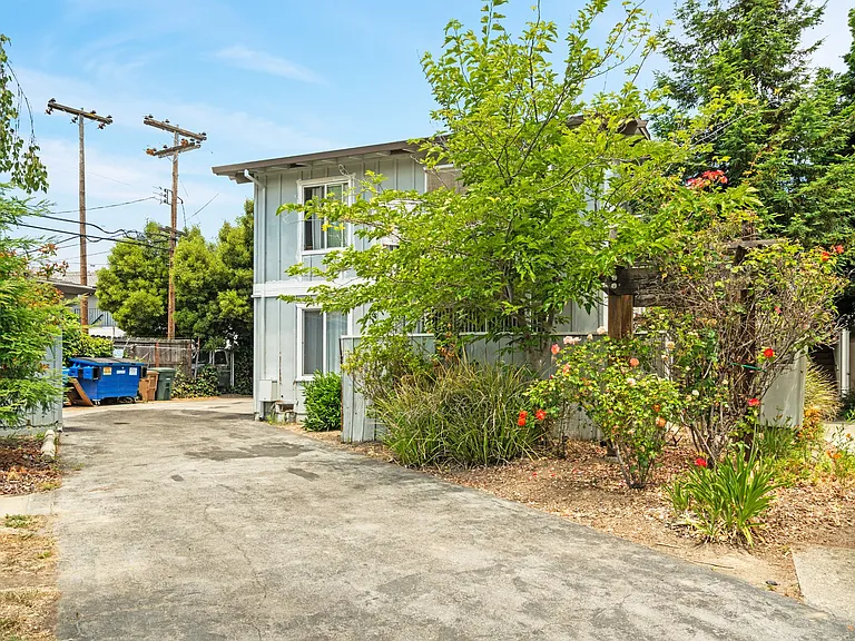655 Reseda Dr #6 — Photo 1