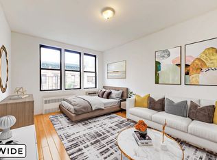 304 E 90th St APT 2D, New York, NY 10128
