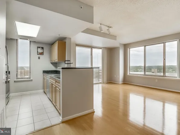 2726 Gallows Rd APT 1419, Vienna, VA 22180