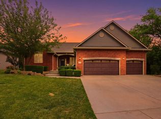 1748 S Cascade Point, Andover, KS 67002