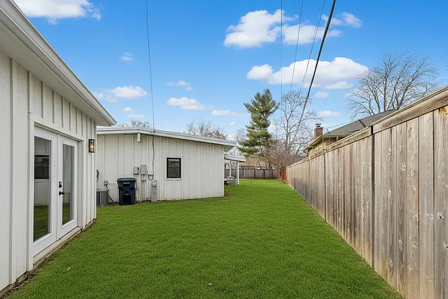 2649 Crawford Ave — Photo 39