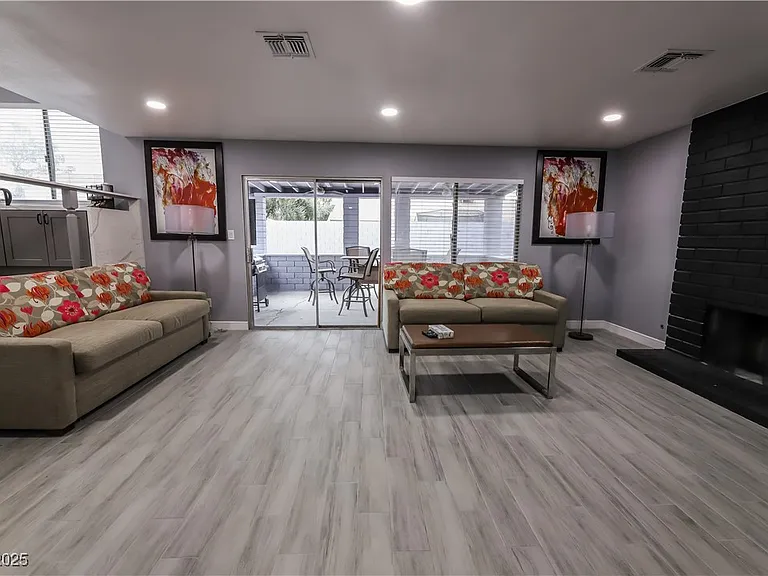 5301 Opuntia St — Photo 17