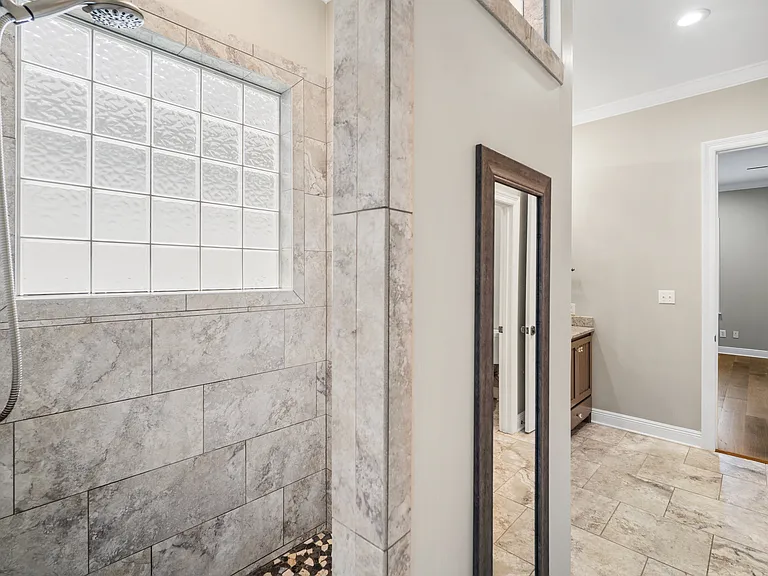 125 Chestnut Rdg — Photo 38