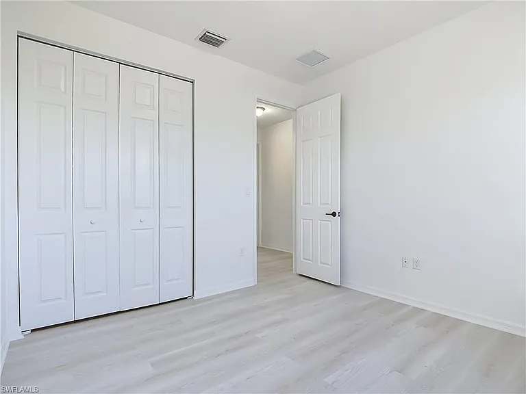5462 Useppa Dr — Photo 25