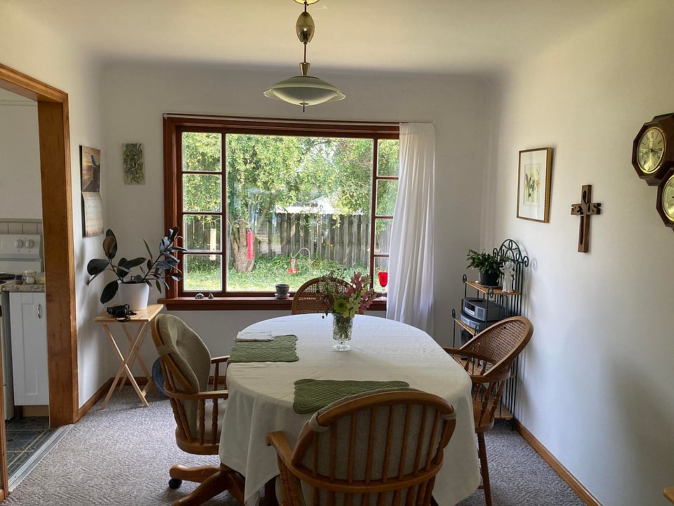 343 Young St, Cheboygan, MI 49721 MLS 201825750 Zillow