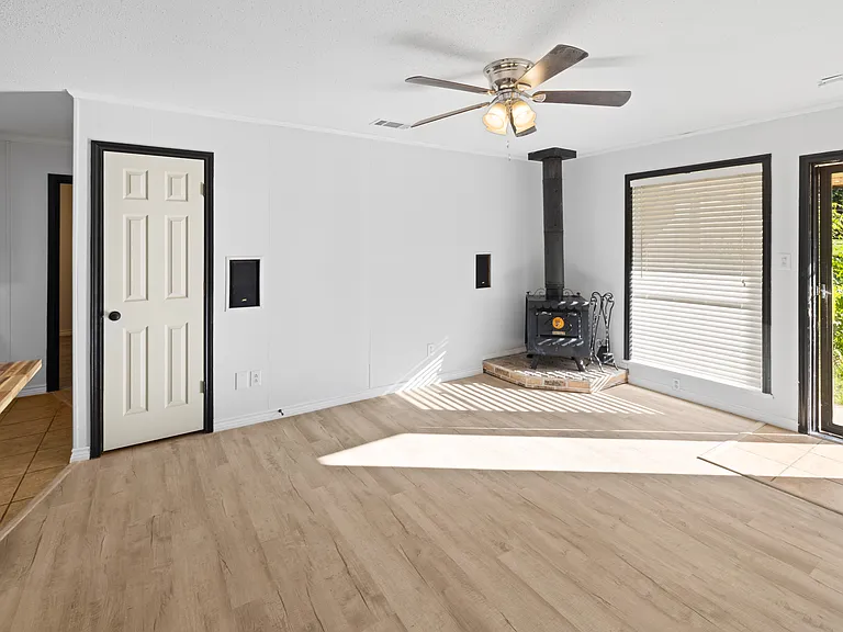 417 Carroll Ave — Photo 12
