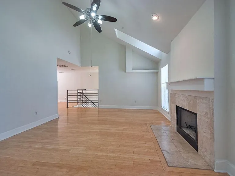 5713 Lewis St — Photo 36