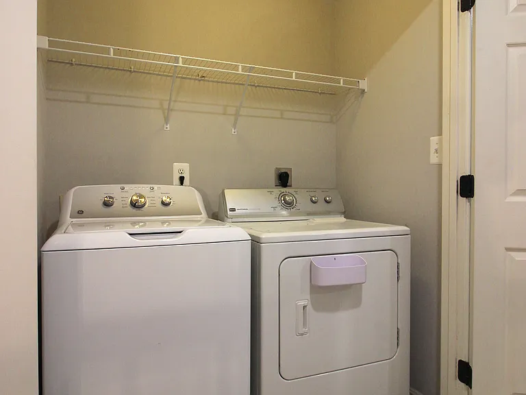 14015 Wood Rock Way — Photo 42