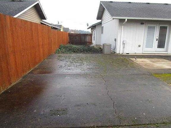 Extra Patio Side Exterior