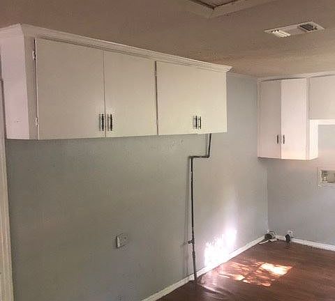5th image of 1347 Lawhon St