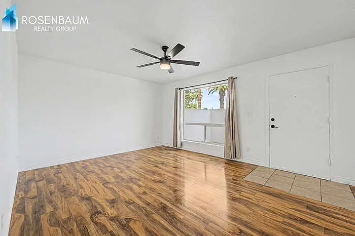 5135 N 10th St #15 — Photo 9